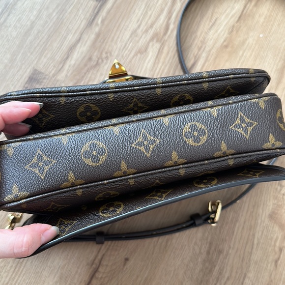 Louis Vuitton POCHETTE MÉTIS Monogram M44875 - Picture 16 of 16